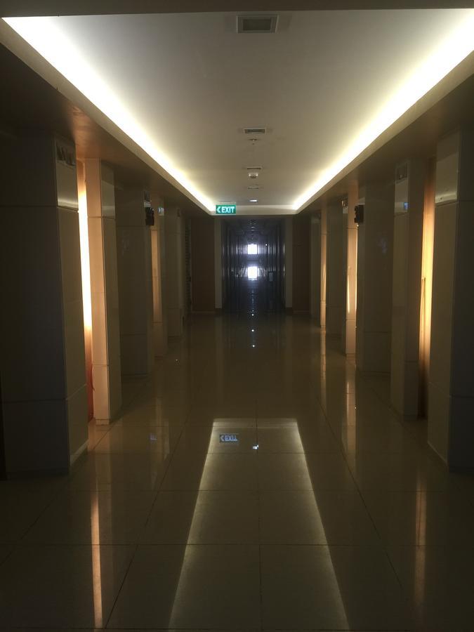 Breeze Residences Condotel Pasay Exterior foto